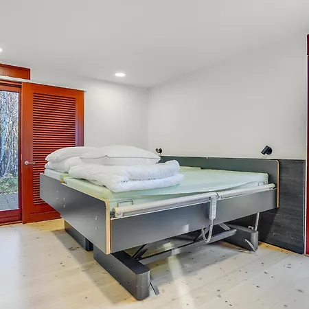 Feriehus 2 Bedroom Amazing In